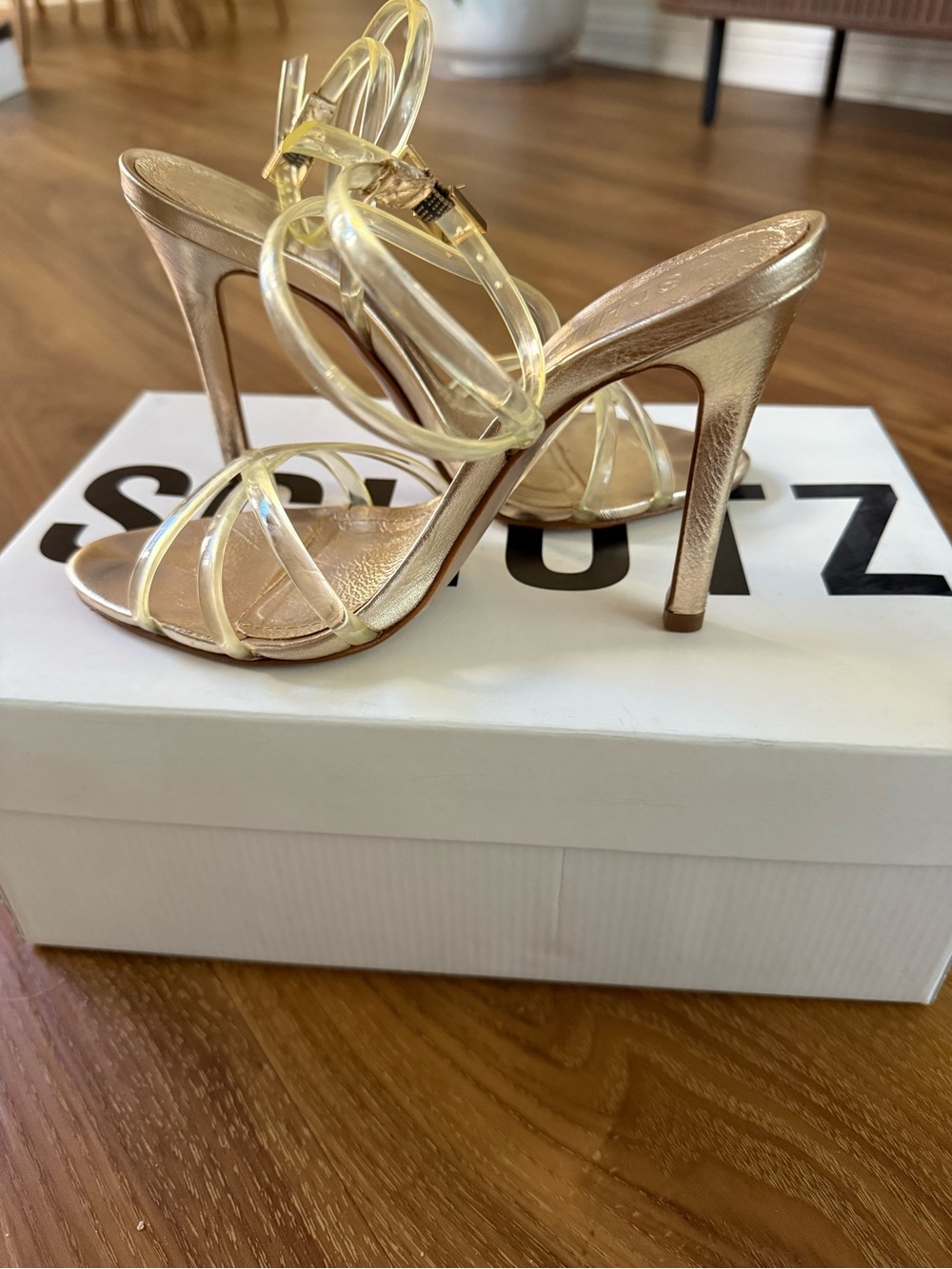 Schutz Amelia Sandal heels Platina/Crystal – Size Women’s 5.5B – Box & Dust Bag